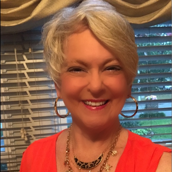 Meet your Posher, Peggy - Picture 1 of 1